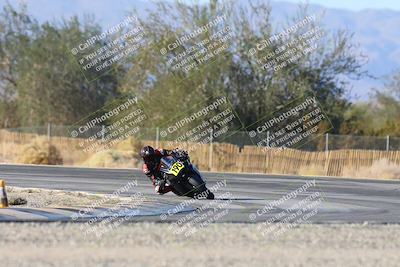 media/Jan-11-2025-CVMA (Sat) [[ddeb3f563a]]/Race 10-Amateur Supersport Middleweight/